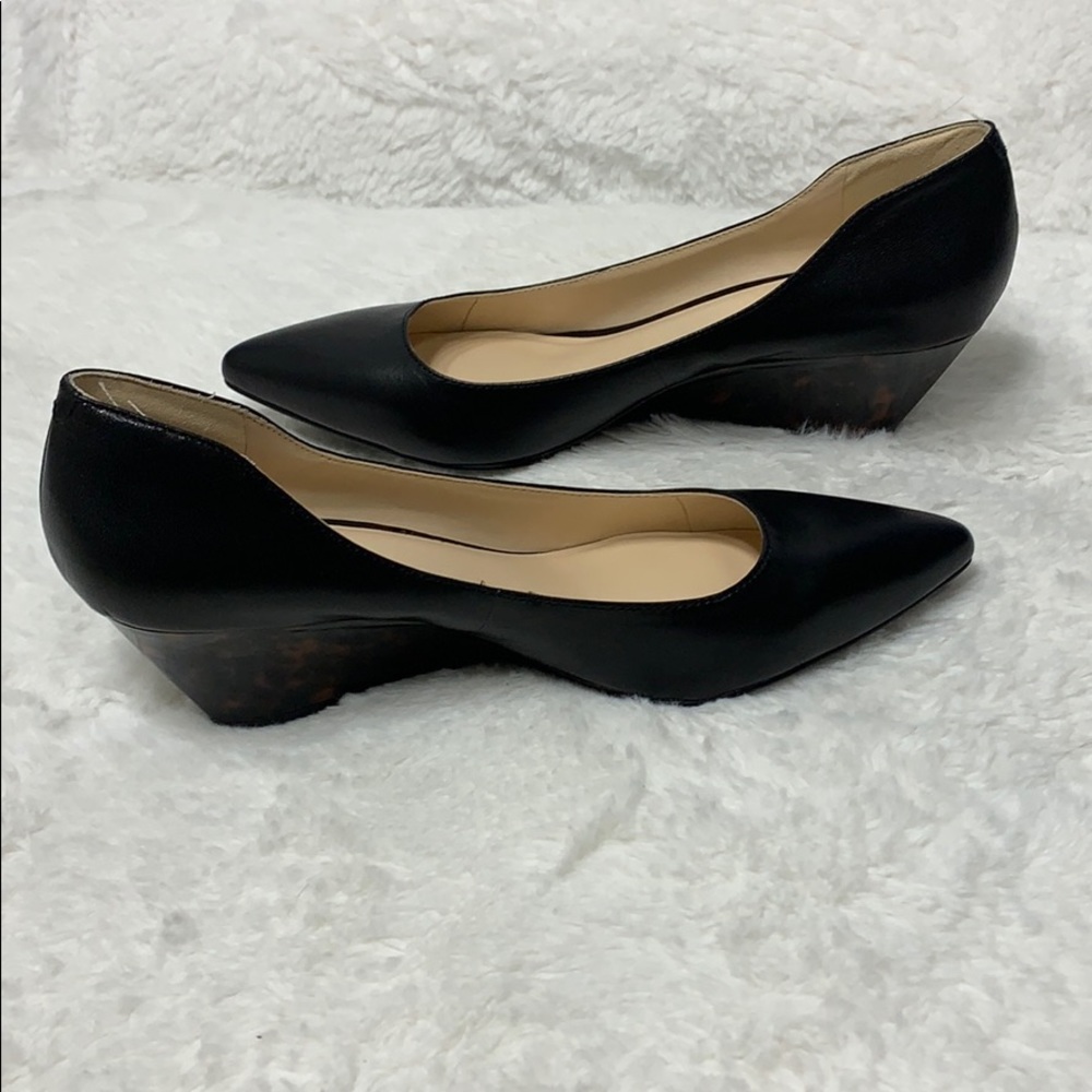 Nine West black animal print wedge pointed heels